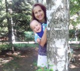 " Веселая прогулка по городу". На фото - Биценко Виктория и Биценко Максим.